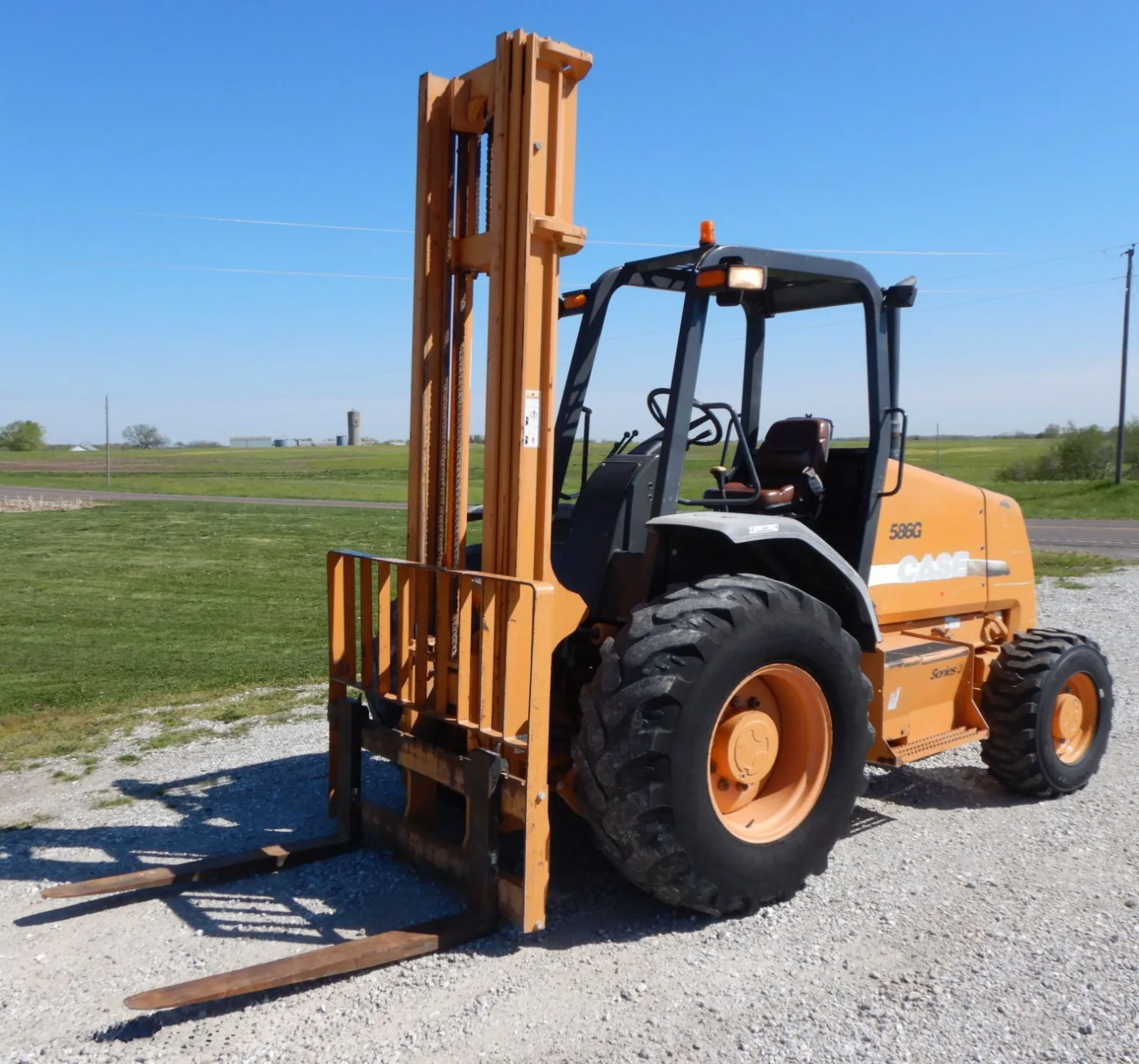 2012 Case 586G