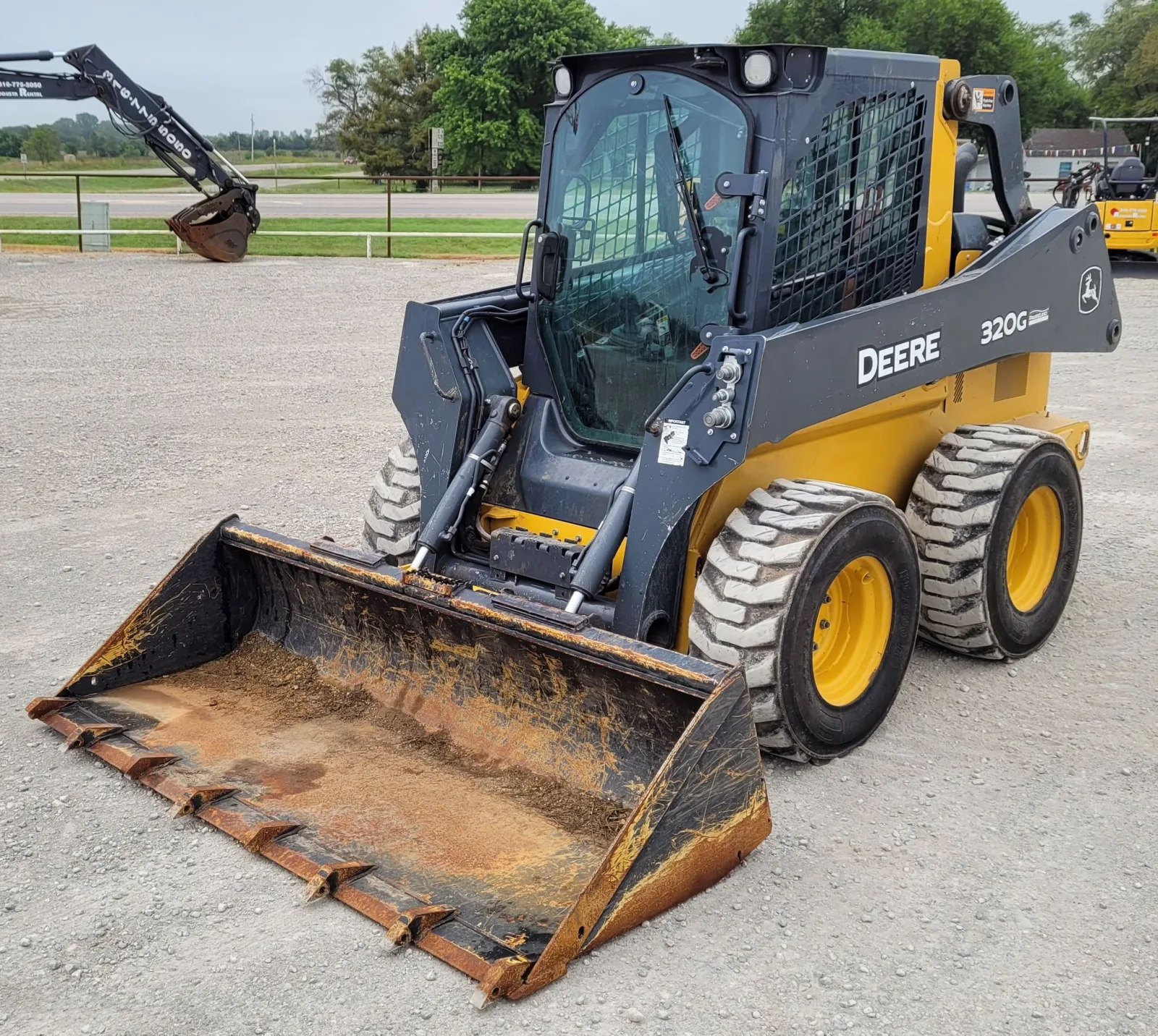 2019 John Deere 320G