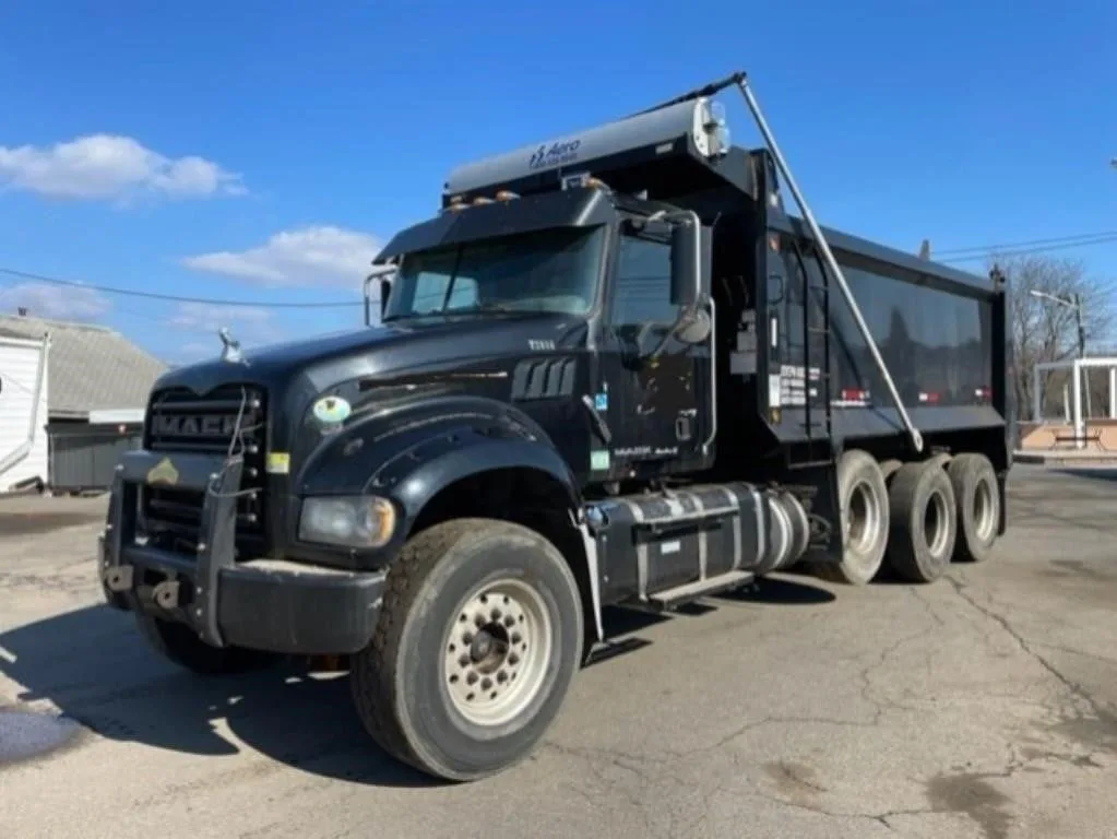 2014 Mack GRANITE GU713