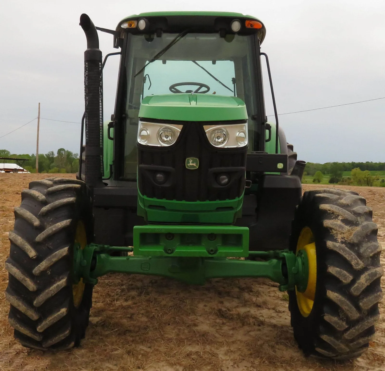 2014 John Deere 6125M MFWD