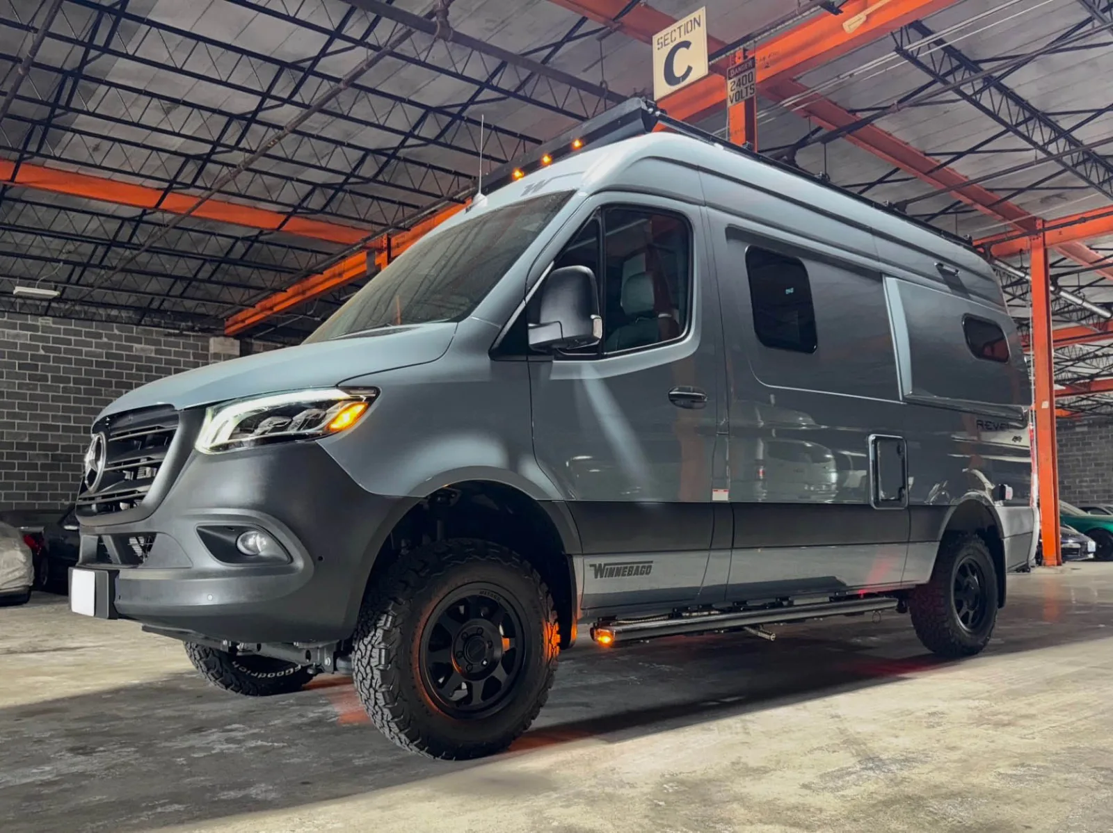 2024 Winnebago Revel 4×4 Motorhome